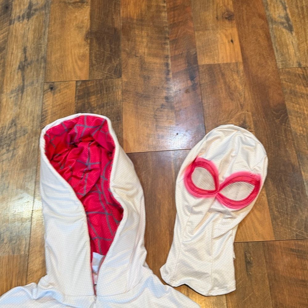 Marvel Superhero Costume - Black, White, Pink, Blue L (6000) - Picture 2 of 4